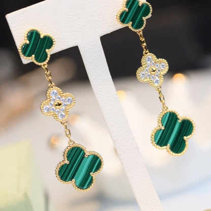 [Star Jewelry]CLOVER EARRINGS GOLD MALACHITE DIAMOND 3 MOTIF