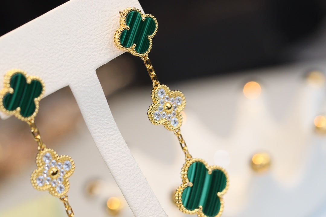 [Star Jewelry]CLOVER EARRINGS GOLD MALACHITE DIAMOND 3 MOTIF