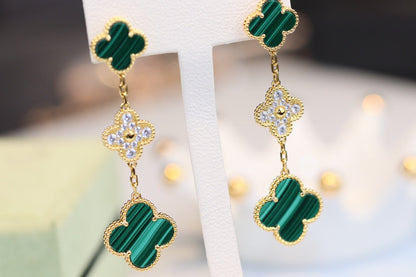 [Star Jewelry]CLOVER EARRINGS GOLD MALACHITE DIAMOND 3 MOTIF
