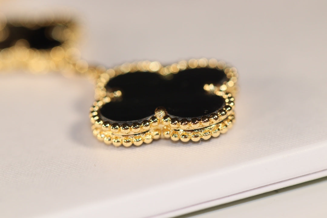[Star Jewelry]CLOVER EARRINGS GOLD ONYX MOP 3 MOTIF
