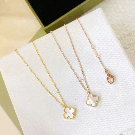 [Star Jewelry]CLOVER MINI 9.5MM WHITE MOTHER-OF-PEARL NECKLACE