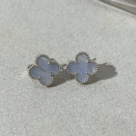 [Star Jewelry]CLOVER CHALCEDONY SILVER STUD EARRINGS