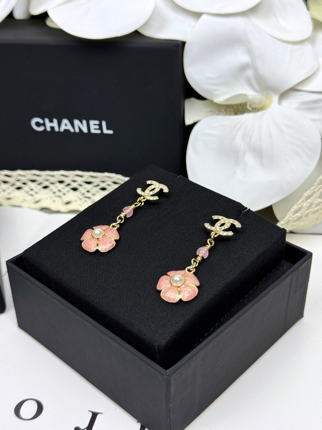[Star Jewelry]26C Pink Camellia Enamel Pendant with Double C Earrings