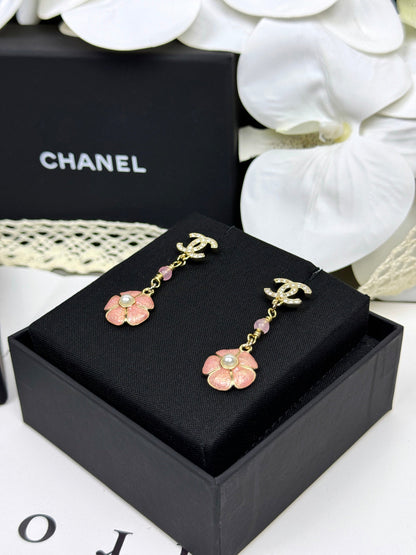[Star Jewelry]26C Pink Camellia Enamel Pendant with Double C Earrings